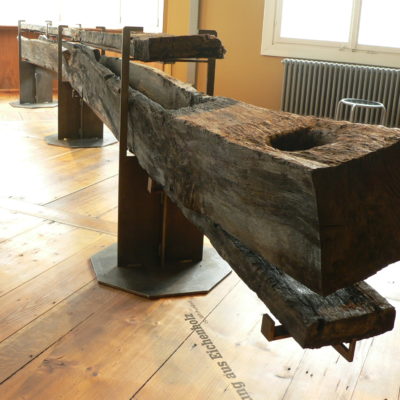 Wasserleitung aus Eichenholz